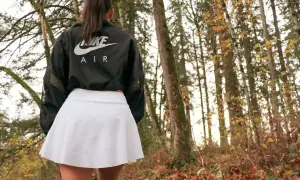 Las mejores faldas tenista Nike que no querrás perderte
