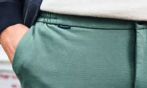 Pantalones elásticos hombre: comodidad y estilo para tu día a día