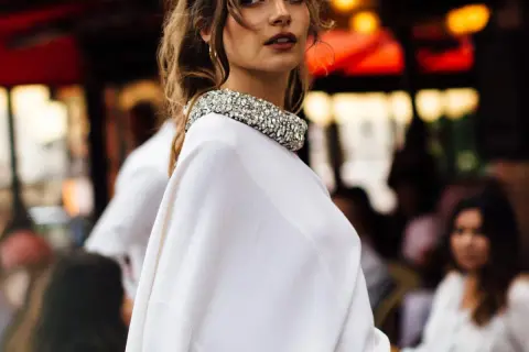 Outfit perfecto para la comida de Navidad en la empresa sin errores