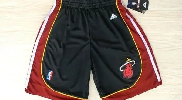 Los mejores pantalones Miami Heat que no querrás perderte